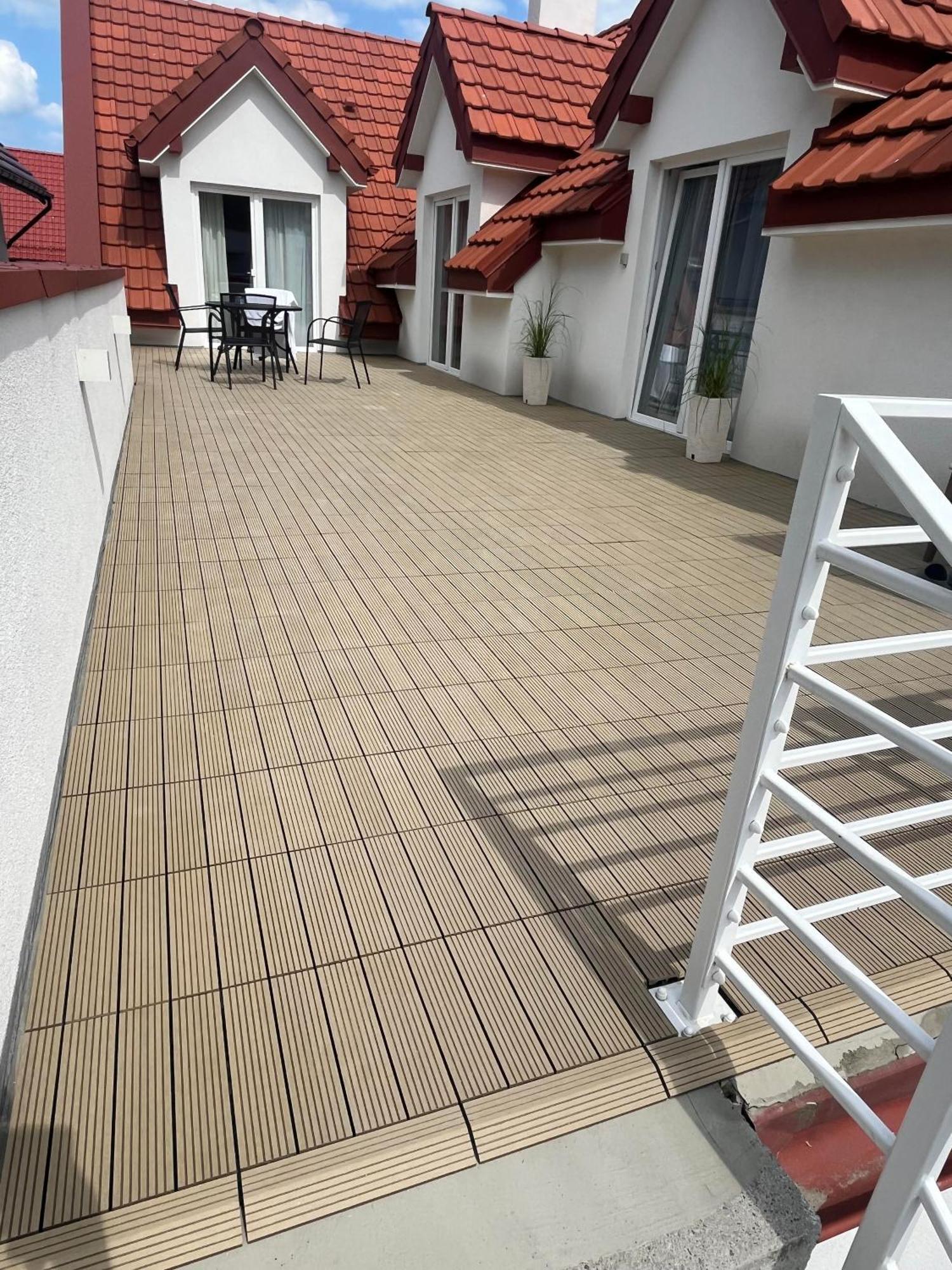 Golden Residence Leba Exterior foto